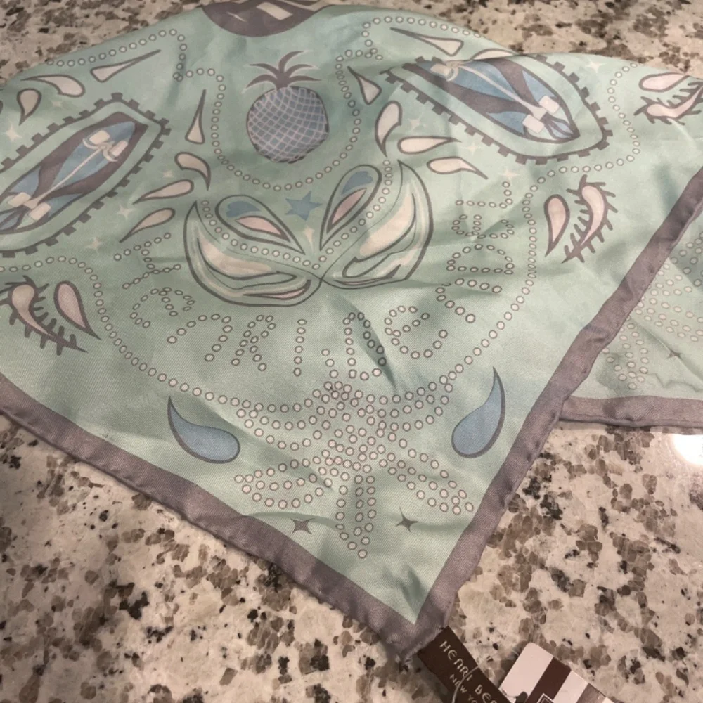 Henri Bendel Vintage Pastel Gastby Scarf - Picture 3 of 3